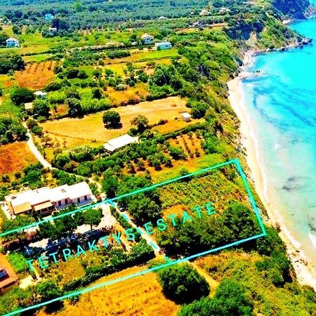 Tetraktys Estate Beachside Υδωρ Ágios Matthaíos Eksteriør billede